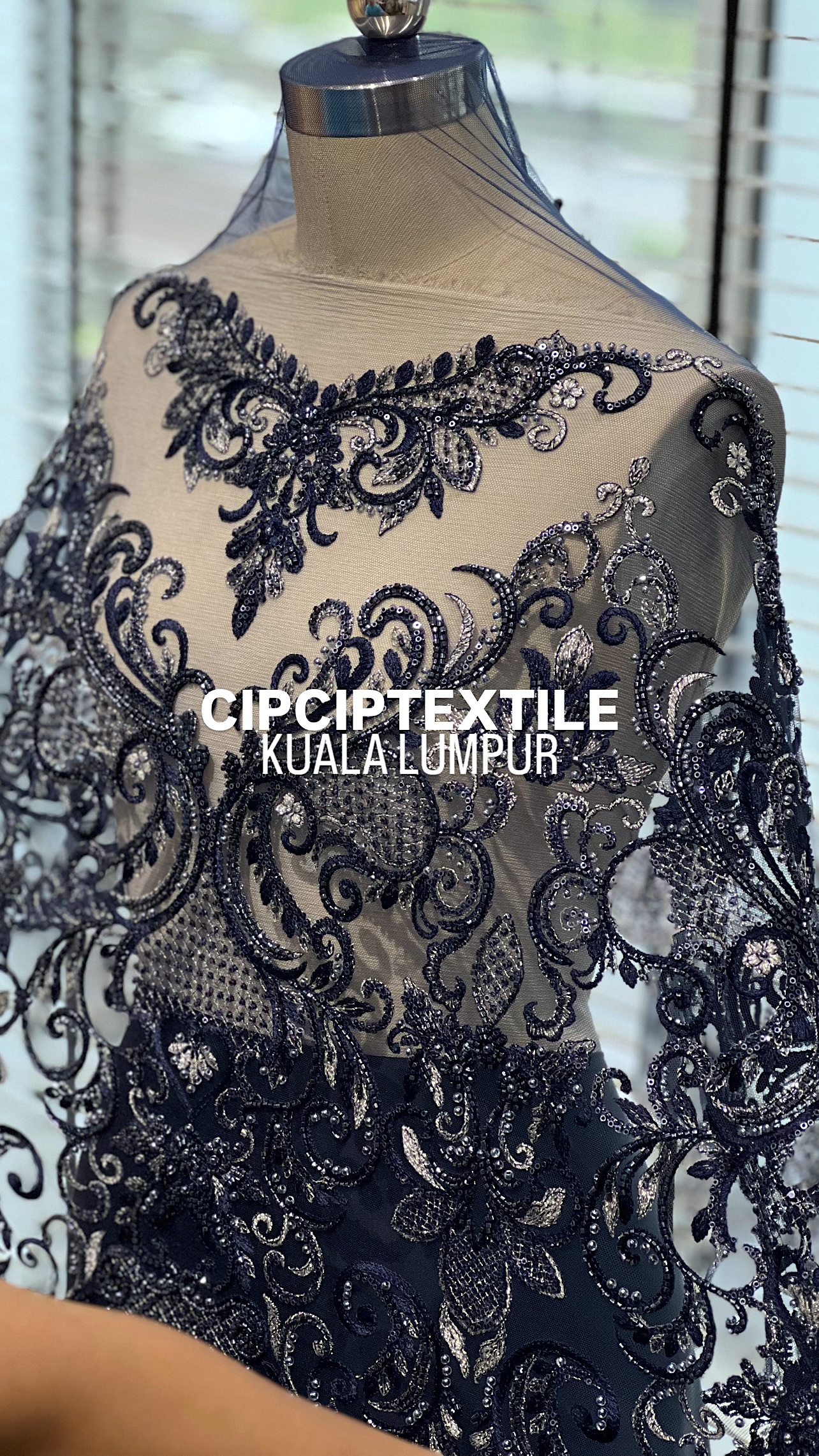 8939AE99-148D-4C00-9A1B-5215D03D04A0