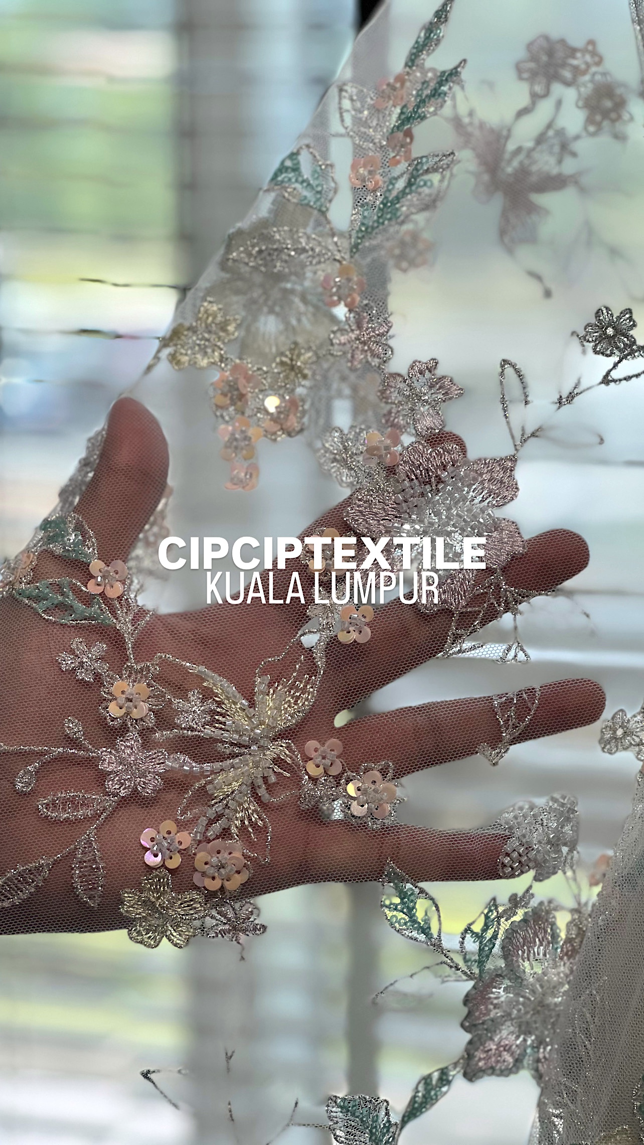 35C0483F-C56D-4B38-81CB-94D7746C2853