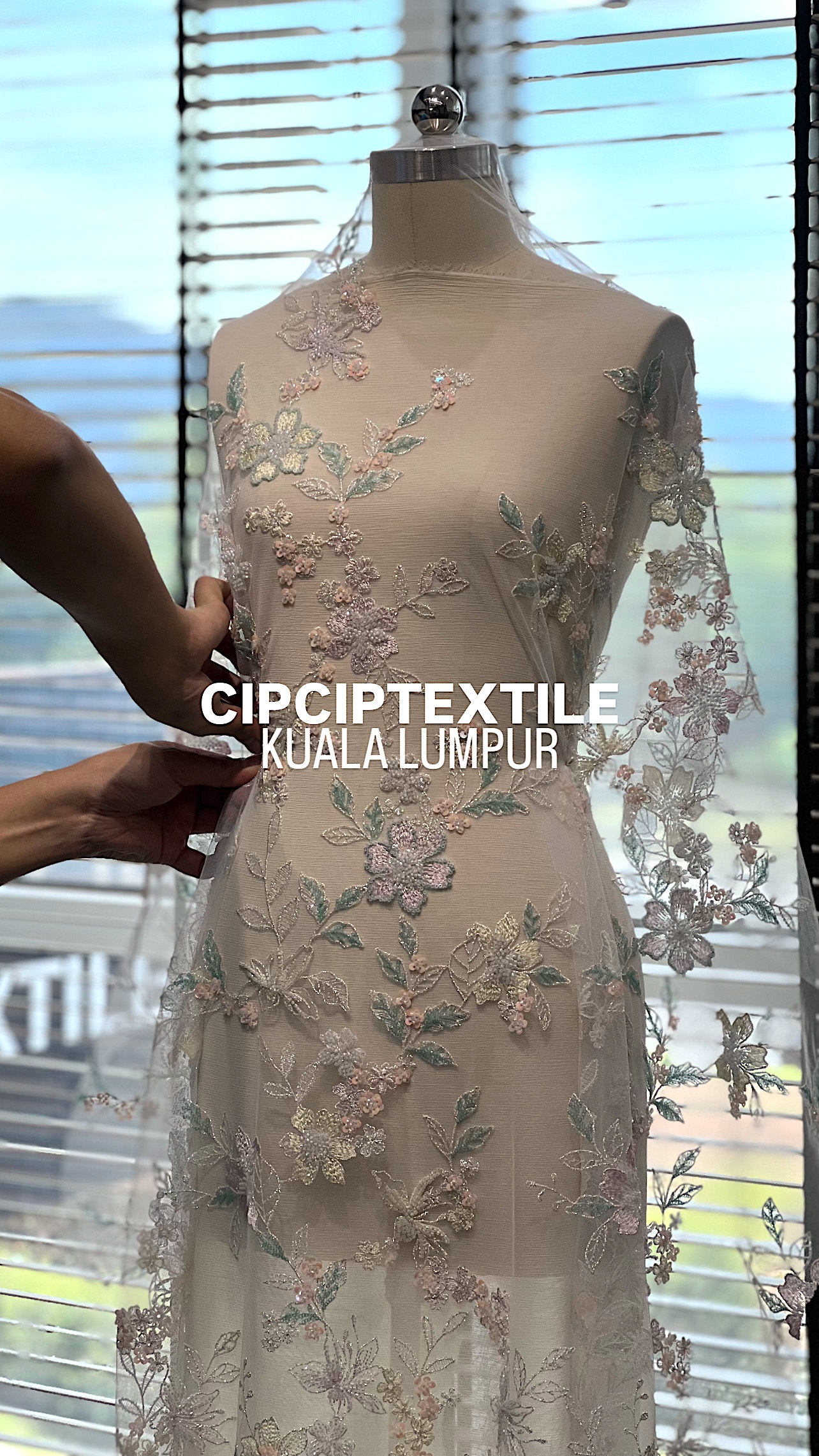 599BA4F7-3384-41E9-A0FE-5430C92FE405