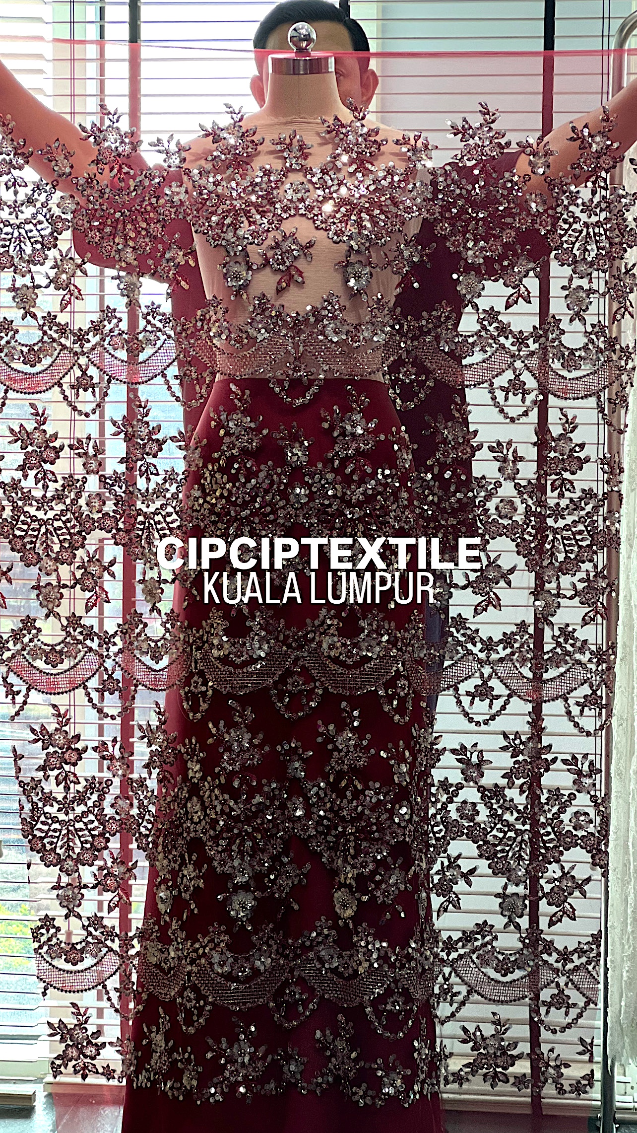 5C8E603B-8249-4EE9-A286-FDD6A9022321