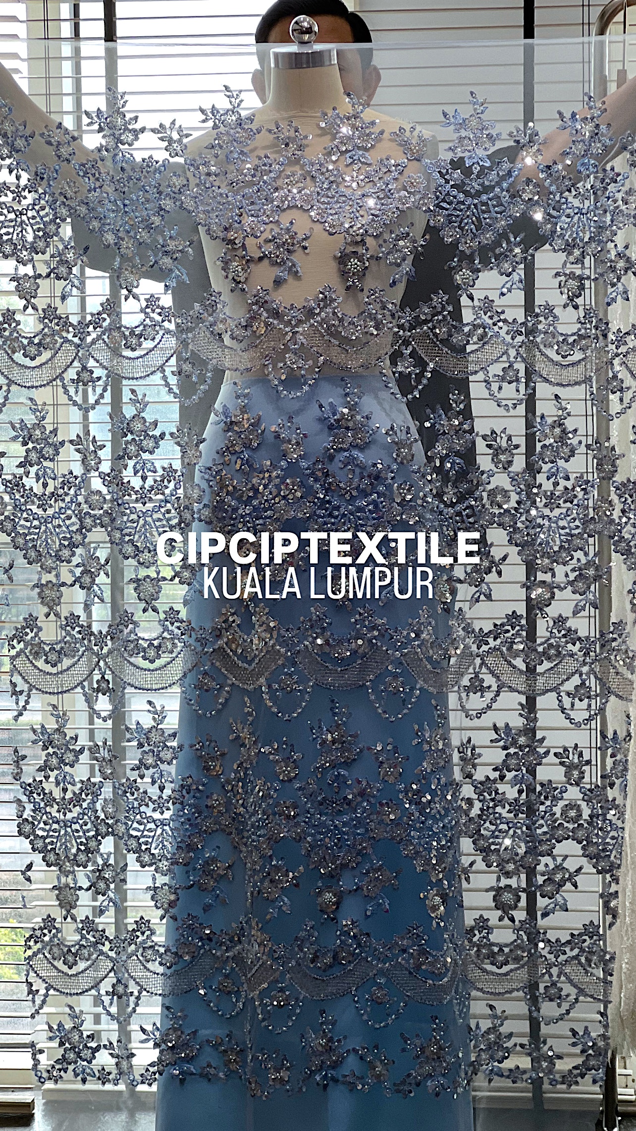 7DB8994D-C7CA-4209-A669-7B0AB24FDBA3