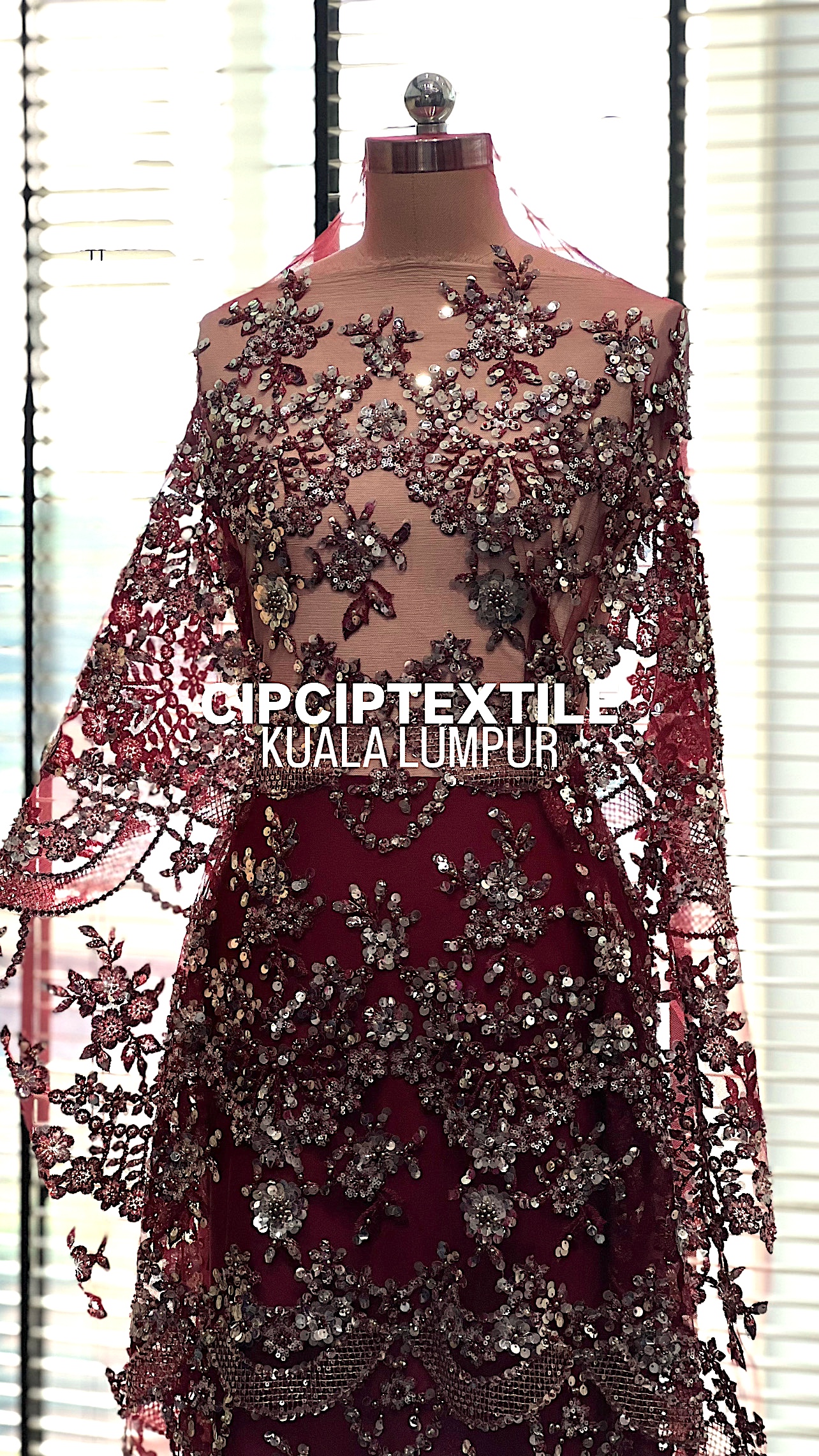 BDD98E92-6A49-444B-9398-FB6B391CC438