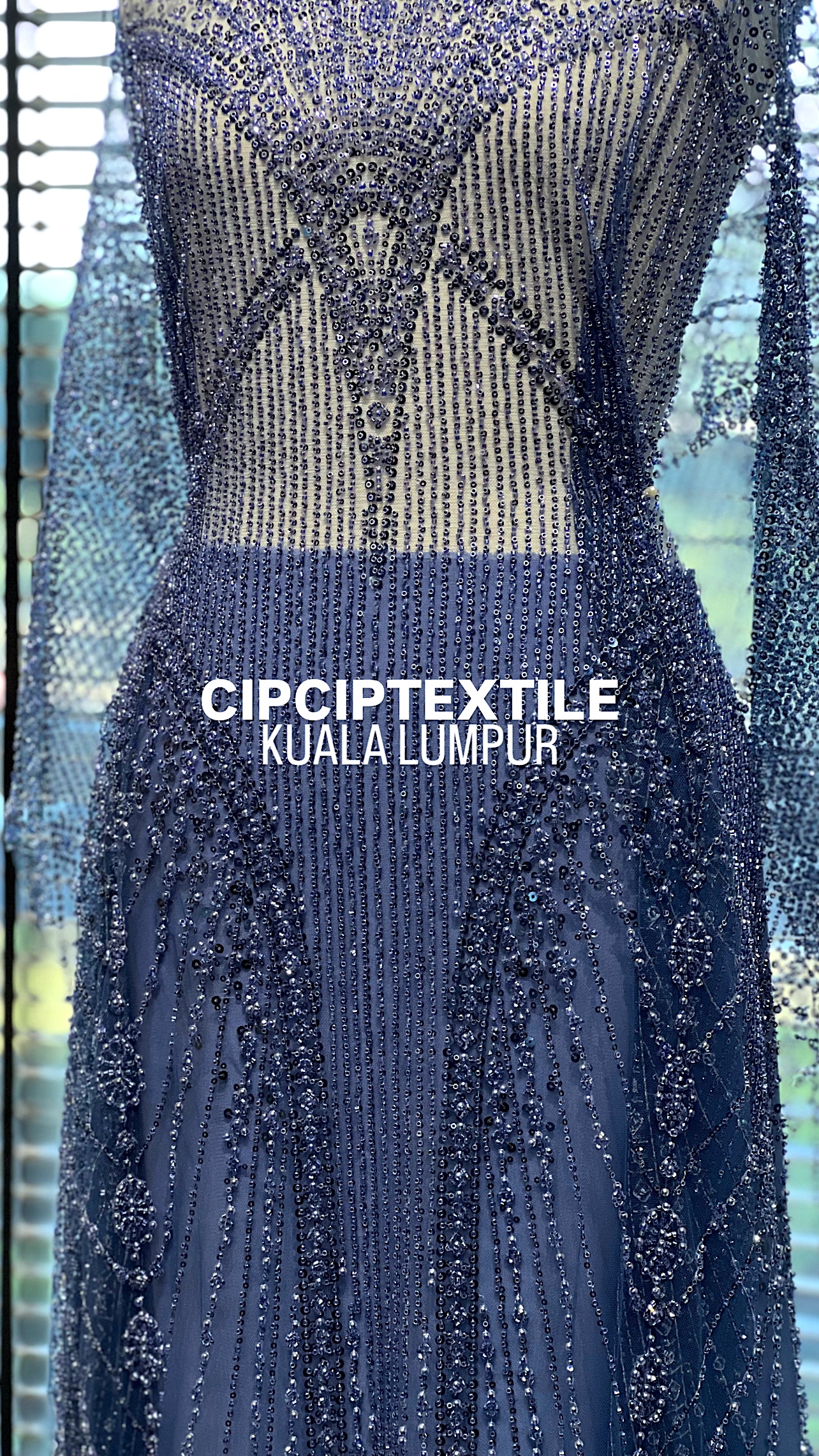 1160F9B8-D560-400B-A9A9-786F2E517A8C