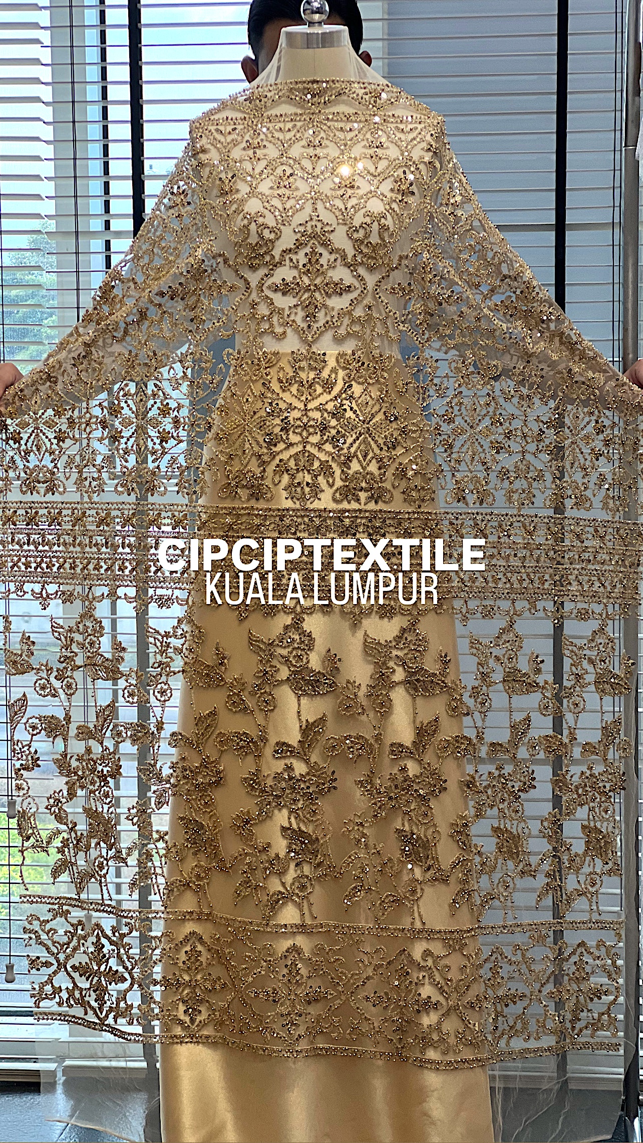 64EC18D1-DD92-4CDB-B30E-AC79D6327BD4