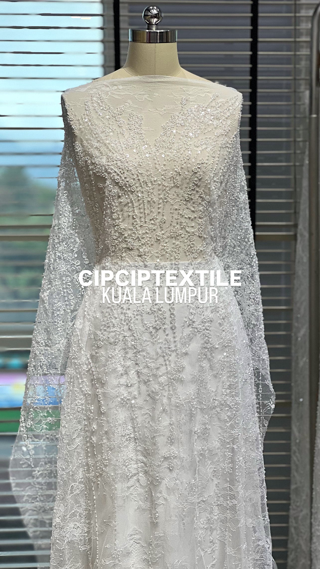 0A5005A0-D172-474E-ACEE-EB8F3275D12F