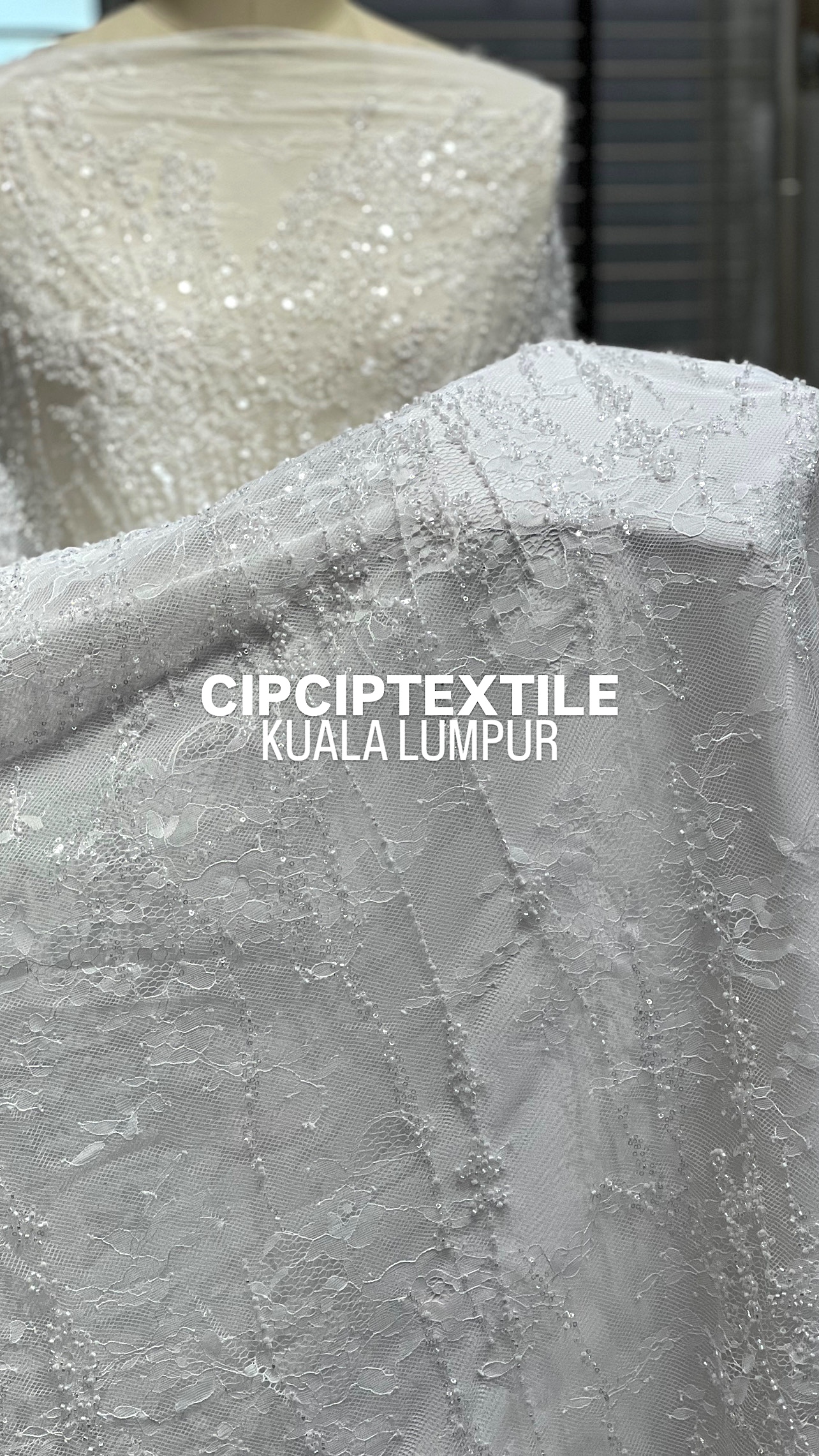 281B29AC-FEEC-419F-B5E4-3EFD3B48DB09