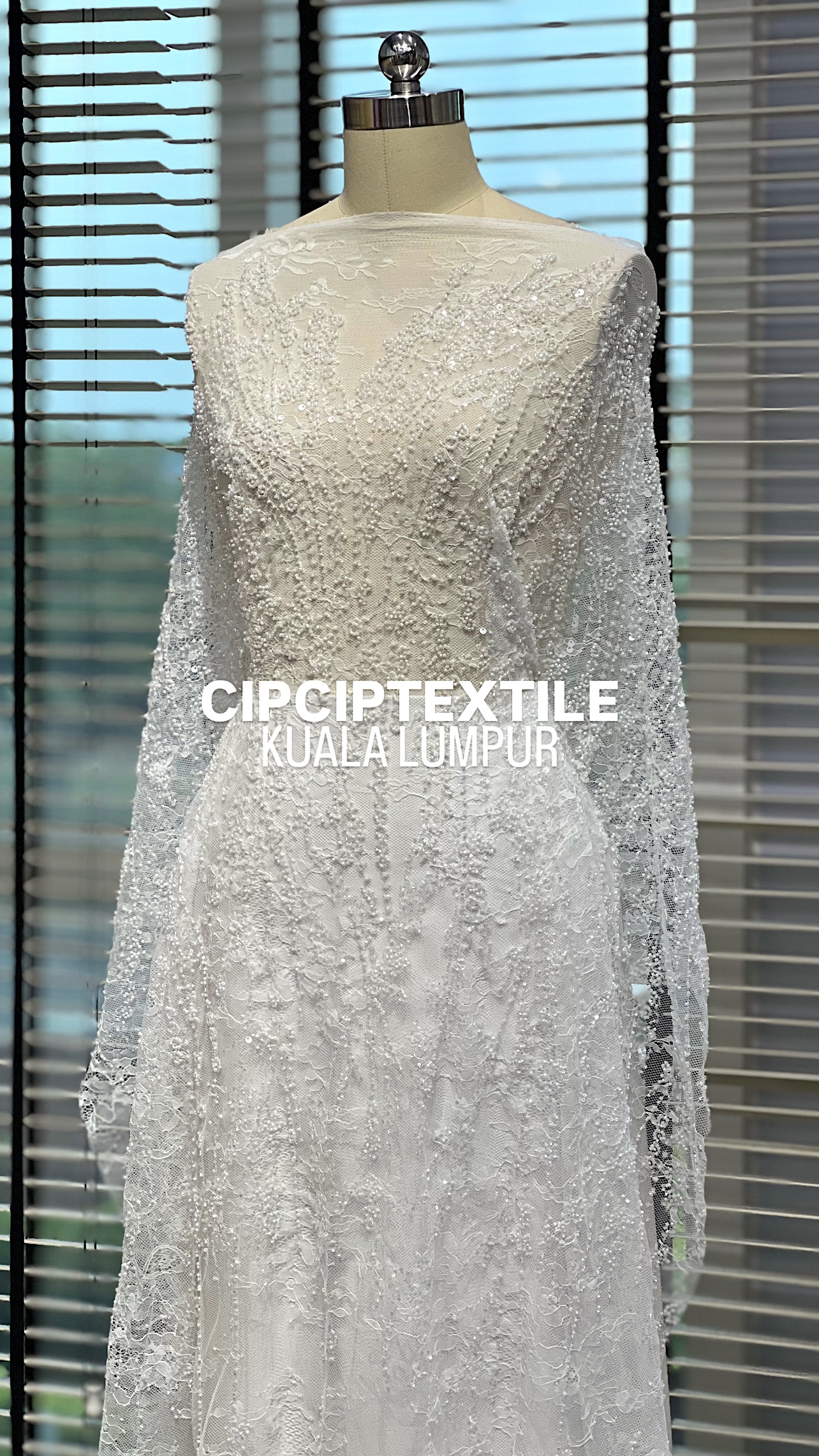 48640F33-F4D7-4C4D-9FB7-A1E84A25F540