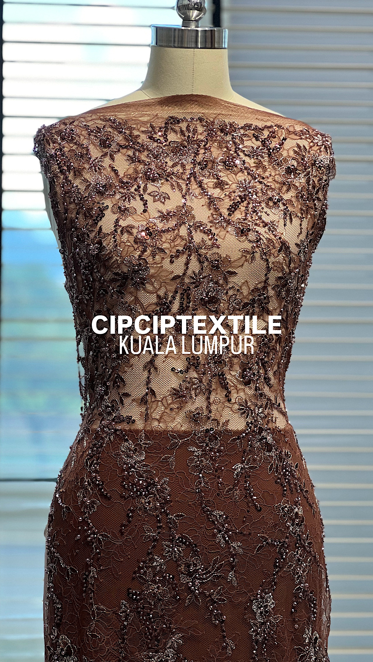 2F5A0C4A-A8B1-41FF-9FF6-0BC8F56B5CE8