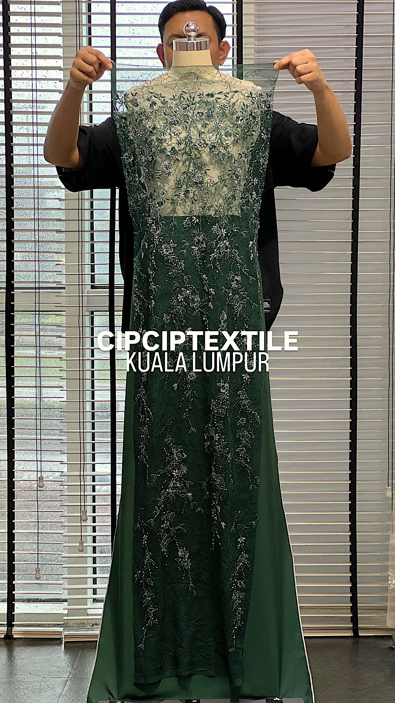 4C5C420D-838E-4042-B287-2D64A5DCB31B