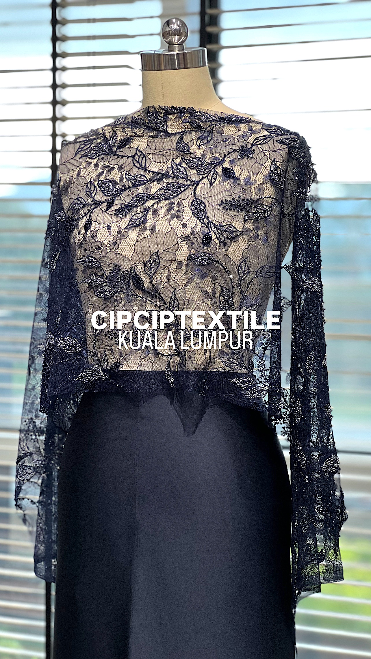 AFB4A9CE-DF6A-40AF-94AB-AFF82760484D